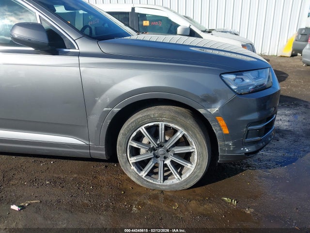 2017 AUDI Q7 WA1LAAF76HD021891 Photo 5