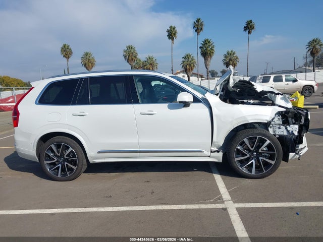 YV4L12PE9R1222080 Volvo Xc90 B5 Plus Bright Theme