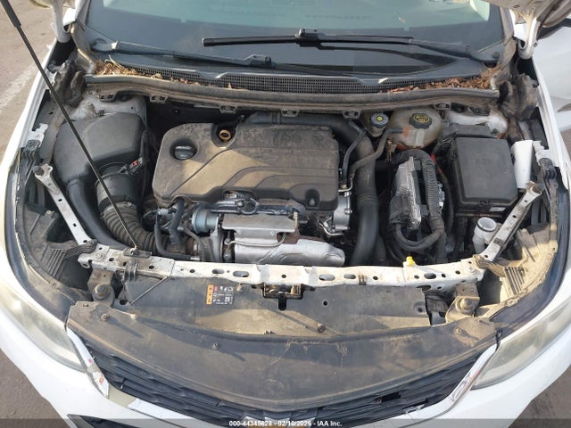 Chevrolet Cruze Ls Auto 2018 1G1BC5SM8J7122409 Image 10