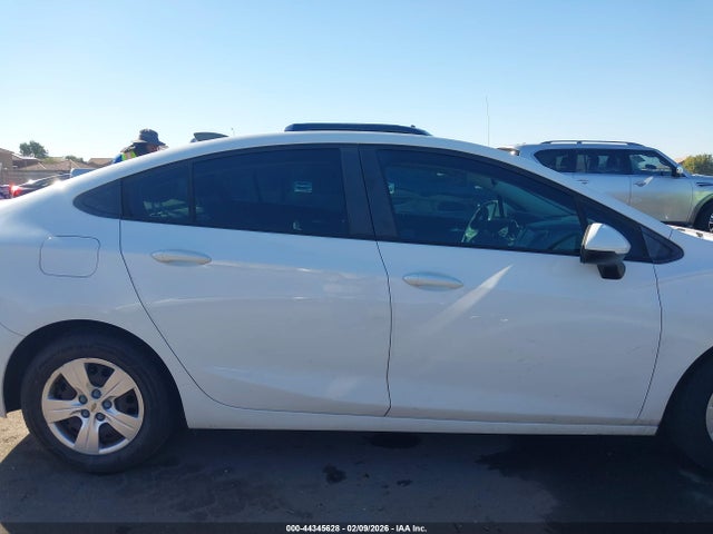 Chevrolet Cruze Ls Auto 2018 1G1BC5SM8J7122409 Image 13