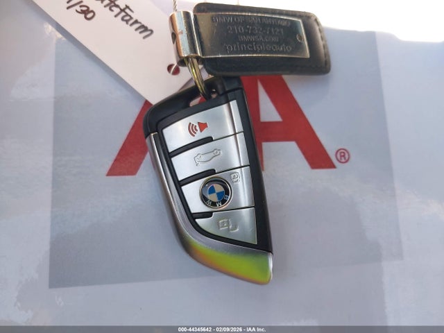 5UXCR6C53KLL34732 BMW X5 Xdrive40i