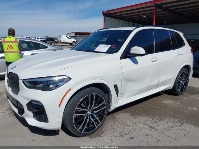 5UXCR6C53KLL34732 BMW X5 Xdrive40i