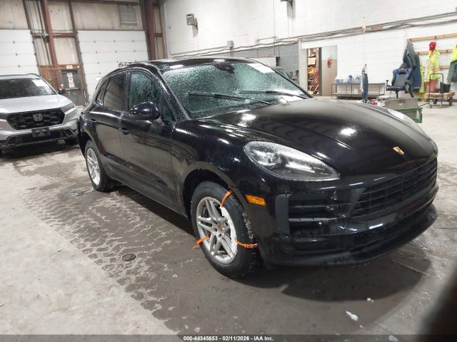 2020 PORSCHE MACAN WP1AA2A5XLLB13740 Photo 0