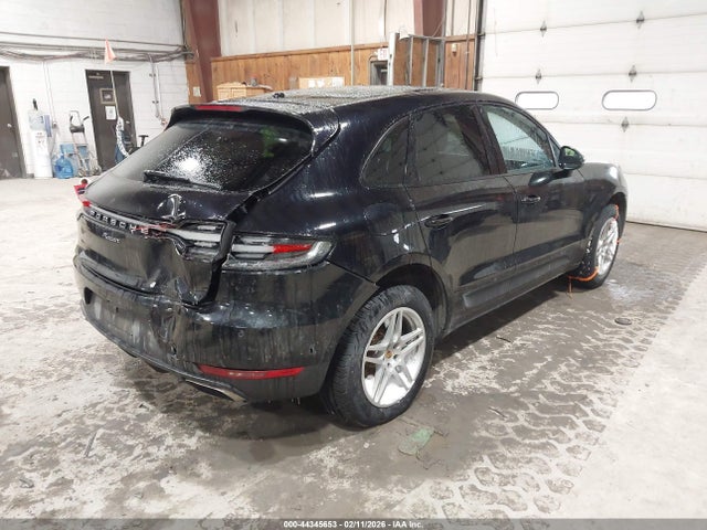 2020 PORSCHE MACAN WP1AA2A5XLLB13740 Photo 3