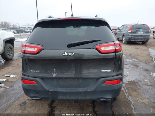 Jeep Cherokee Latitude 2016 1C4PJMCS5GW295460 Image 17