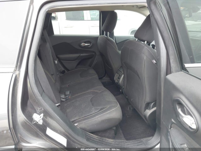 Jeep Cherokee Latitude 2016 1C4PJMCS5GW295460 Image 8
