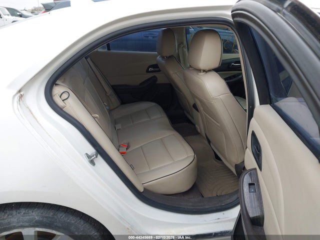 1G11G5SX2EF184605 Chevrolet Malibu 3lt