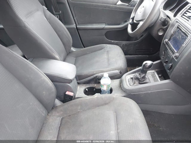 44345670 :رقم المزاد ، 3VW267AJ7GM361317 vin ، 2016 Volkswagen Jetta 1.4t S مزاد بيع