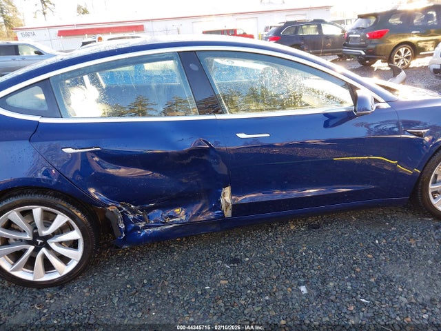 2018 TESLA MODEL 3 5YJ3E1EB1JF092060 Photo 5