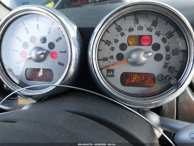 2006 MINI COOPER S WMWRE335X6TJ37047 Photo 6