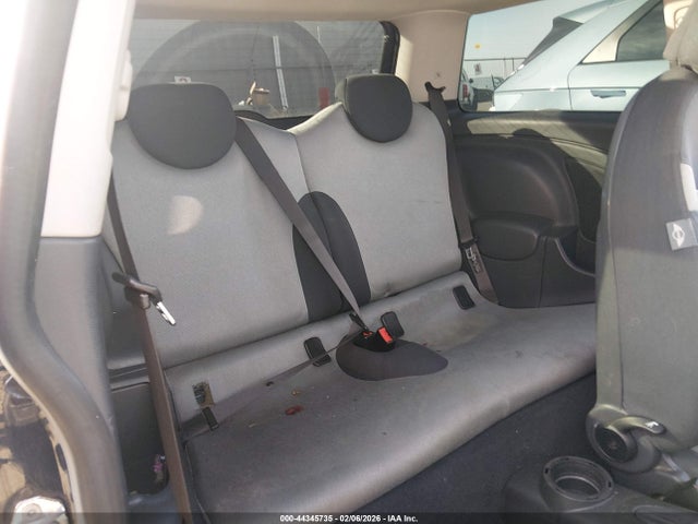 2006 MINI COOPER S WMWRE335X6TJ37047 Photo 7