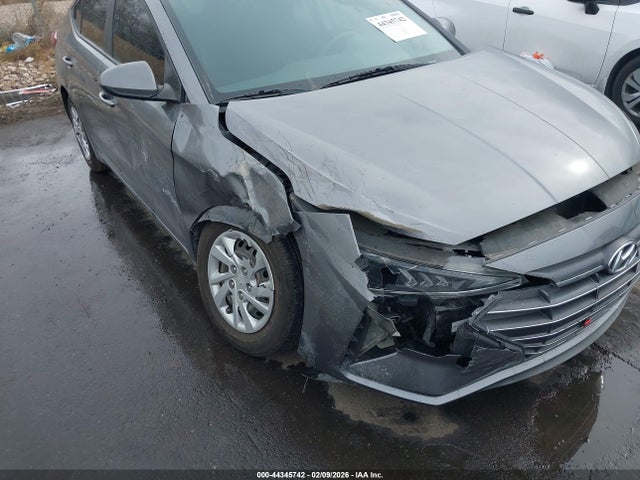 2019 Hyundai Elantra Se მანქანა იყიდება აუქციონზე, vin: 5NPD74LFXKH493129, აუქციონის ნომერი: 44345742