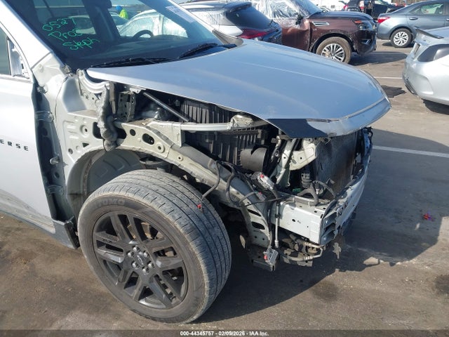 2020 CHEVROLET TRAVERSE 1GNERGKWXLJ223240 Photo 5