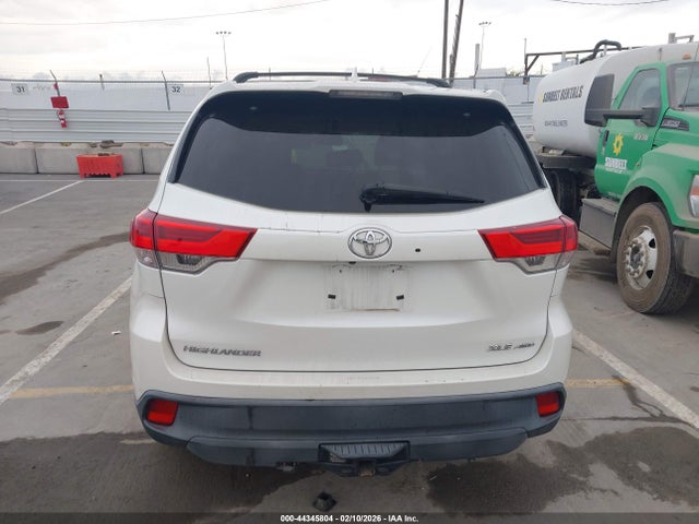 Toyota Highlander Xle 2017 5TDJZRFH2HS398137 Image 16