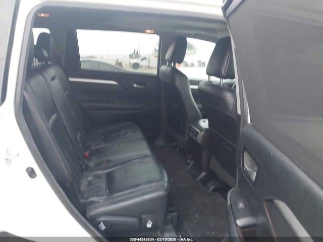 Toyota Highlander Xle 2017 5TDJZRFH2HS398137 Image 8
