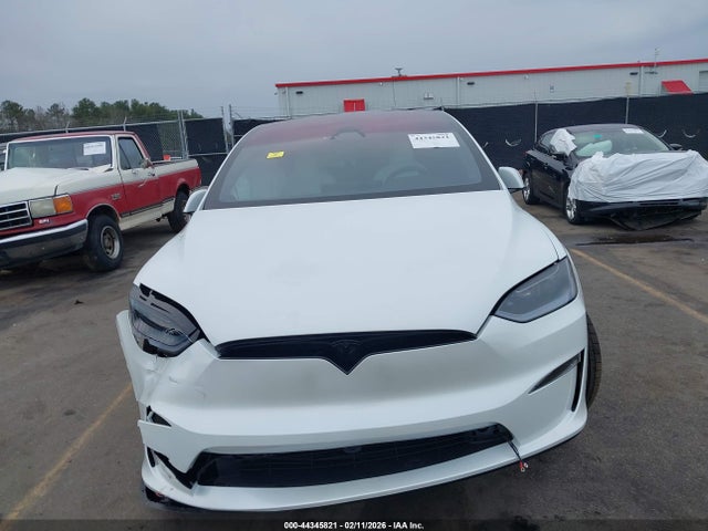 44345821 :رقم المزاد ، 7SAXCBE67TF478665 vin ، 2026 Tesla Model X Plaid مزاد بيع