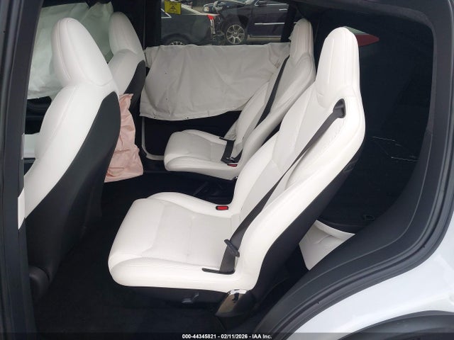 2026 TESLA MODEL X 7SAXCBE67TF478665 Photo 7