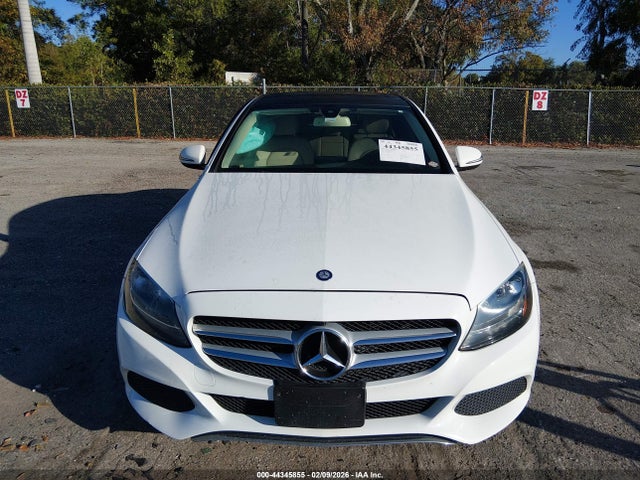 Продаж на аукціоні авто 2017 Mercedes-benz C 300 4matic, vin: 55SWF4KB7HU216891, номер лоту: 44345855