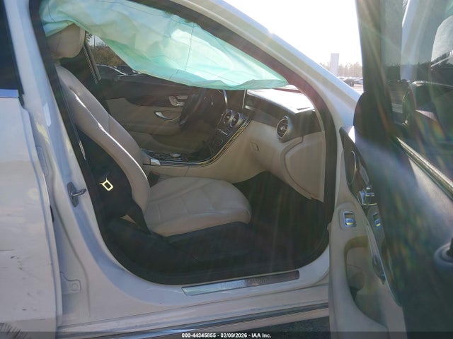 Продаж на аукціоні авто 2017 Mercedes-benz C 300 4matic, vin: 55SWF4KB7HU216891, номер лоту: 44345855