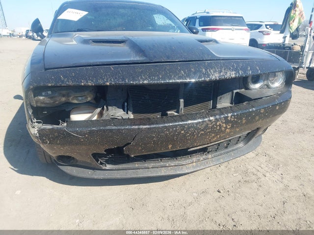 2017 Dodge Challenger R/t Plus მანქანა იყიდება აუქციონზე, vin: 2C3CDZBT0HH633512, აუქციონის ნომერი: 44345857