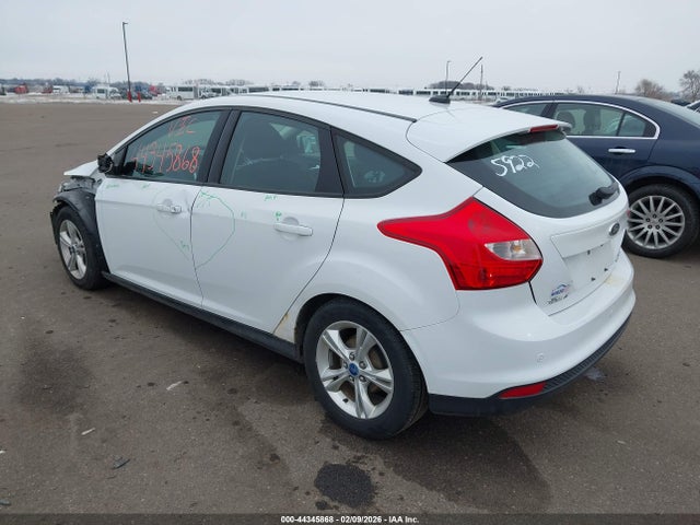 1FADP3K20EL128800 Ford FOCUS SE