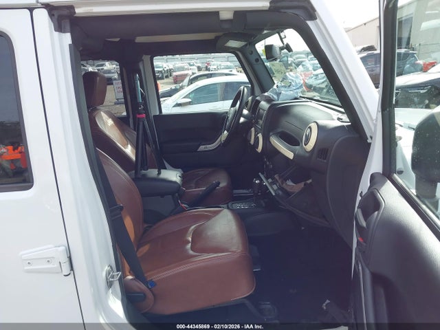Aukcja sprzedaży 2017 Jeep Wrangler Unlimited Sahara 4x4, vin: 1C4BJWEG4HL587540, numer aukcji: 44345869