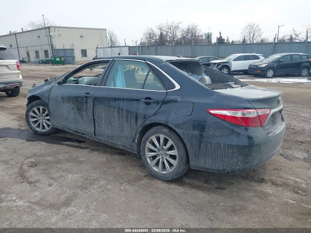 Toyota CAMRY XLE 2016 4T1BF1FK2GU257309 Image 3