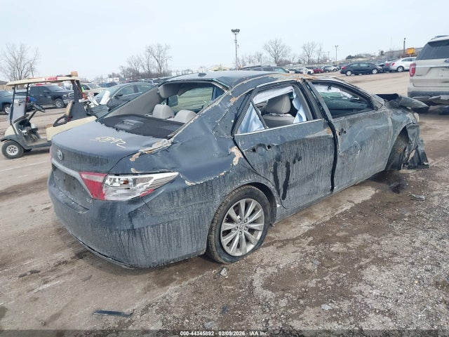 Toyota CAMRY XLE 2016 4T1BF1FK2GU257309 Image 4