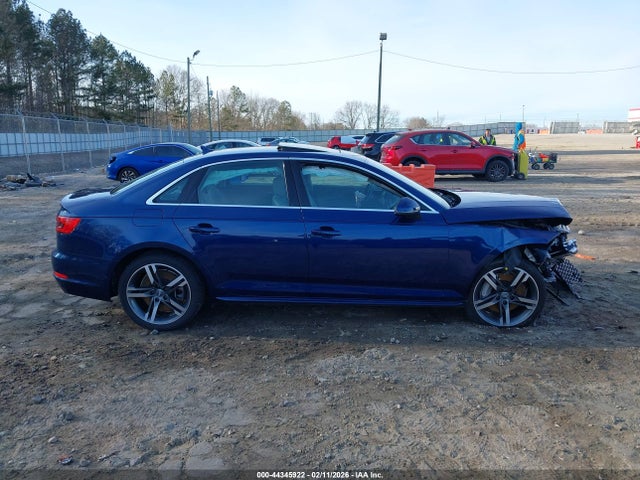 Продаж на аукціоні авто 2017 Audi A4 2.0t Premium, vin: WAULNAF44HN036820, номер лоту: 44345922