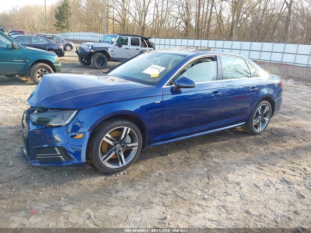 Продаж на аукціоні авто 2017 Audi A4 2.0t Premium, vin: WAULNAF44HN036820, номер лоту: 44345922