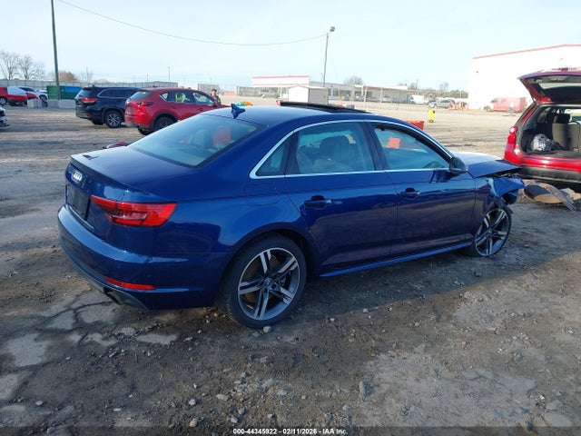 Продаж на аукціоні авто 2017 Audi A4 2.0t Premium, vin: WAULNAF44HN036820, номер лоту: 44345922