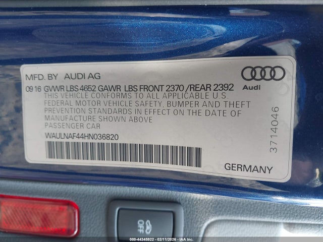 Продаж на аукціоні авто 2017 Audi A4 2.0t Premium, vin: WAULNAF44HN036820, номер лоту: 44345922