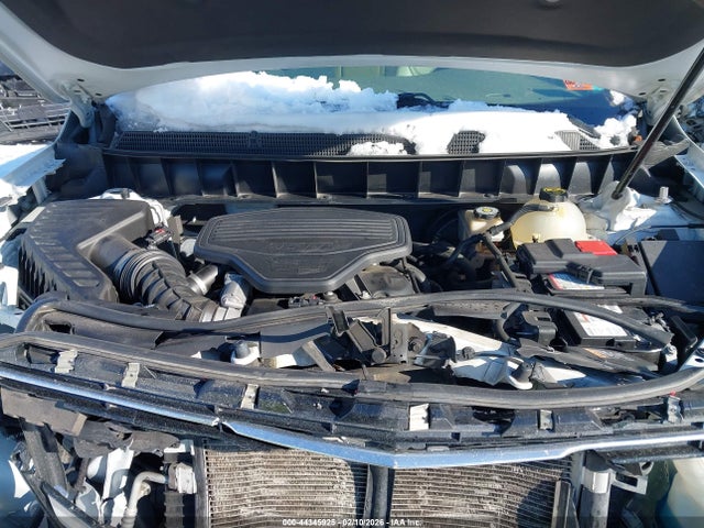 44345925 :رقم المزاد ، 1GYKNBRSXHZ268503 vin ، 2017 Cadillac Xt5 Luxury مزاد بيع