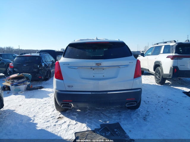 44345925 :رقم المزاد ، 1GYKNBRSXHZ268503 vin ، 2017 Cadillac Xt5 Luxury مزاد بيع