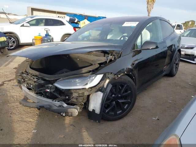 44345928 :رقم المزاد ، 7SAXCAE52PF425296 vin ، 2023 Tesla Model X مزاد بيع