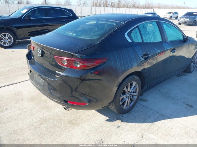 3MZBPAAL6MM204112 Mazda Mazda3 2.5 S