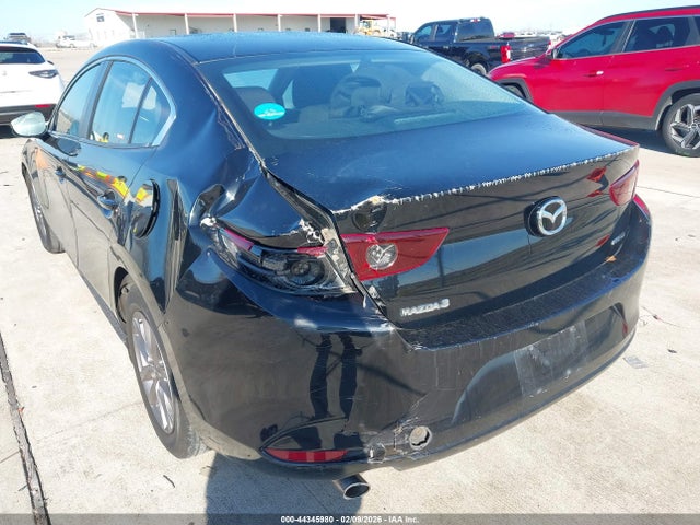 3MZBPAAL6MM204112 Mazda Mazda3 2.5 S