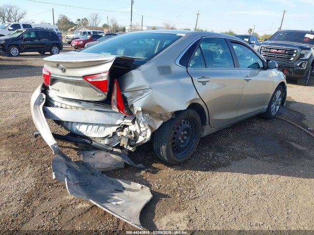 44345988 :رقم المزاد ، 4T1BF1FK9HU339040 vin ، 2017 Toyota Camry Se مزاد بيع