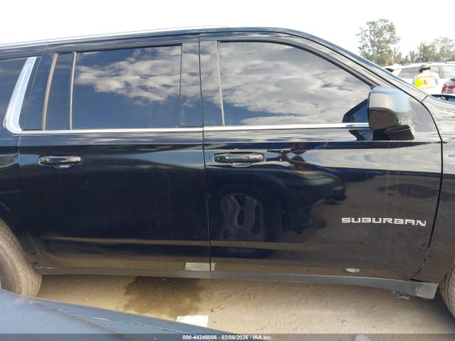 Chevrolet Suburban 2wd Lt 2023 1GNSCCKT2PR326257 Image 13