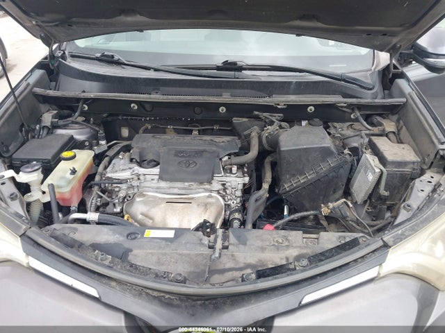 2T3WFREV6GW250043 Toyota Rav4 Xle