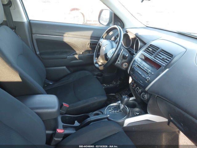 2013 MITSUBISHI OUTLANDER SPORT 4A4AP3AU3DE017718 Photo 4