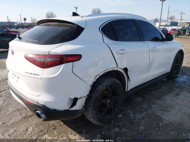 ZASFAKBN6J7B87739 Alfa Romeo Stelvio Ti Awd