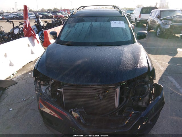 Nissan ROGUE SV 2018 5N1AT2MT9JC742128 Image 13