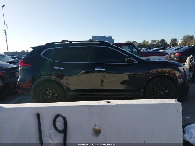 Nissan ROGUE SV 2018 5N1AT2MT9JC742128 Image 14