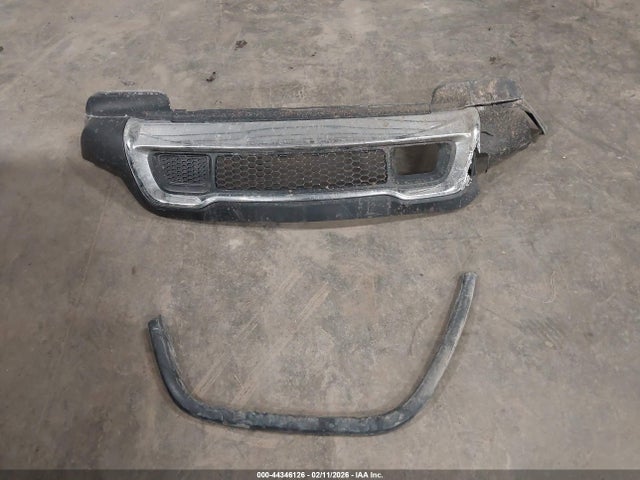 Продажа на аукционе авто 2015 Jeep Grand Cherokee Limited, vin: 1C4RJFBG5FC242971, номер лота: 44346126
