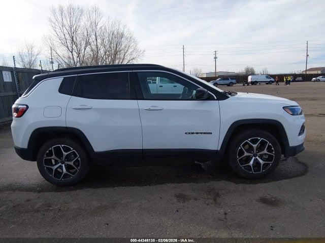 Jeep Compass Limited 4x4 2025 3C4NJDCN4ST614444 Image 14