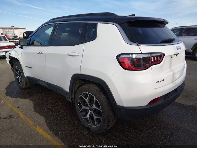 Jeep Compass Limited 4x4 2025 3C4NJDCN4ST614444 Image 3