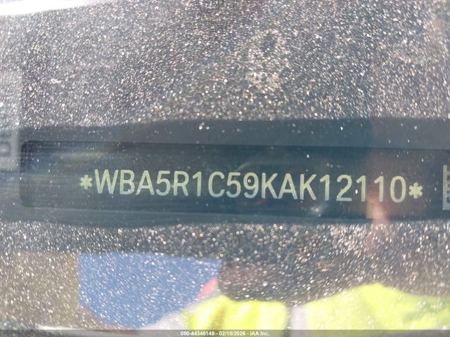 44346140 :رقم المزاد ، WBA5R1C59KAK12110 vin ، 2019 Bmw 330i مزاد بيع