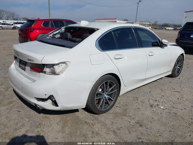 2019 BMW 330I WBA5R1C59KAK12110 Photo 3