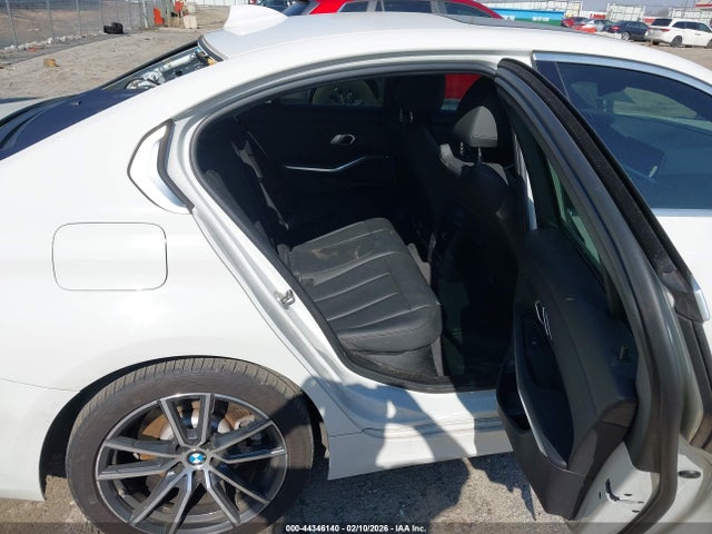 2019 BMW 330I WBA5R1C59KAK12110 Photo 7